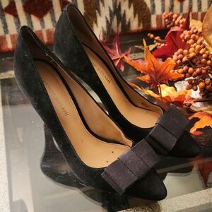 ANTONIO MELANI Black Heels with Bow Accent